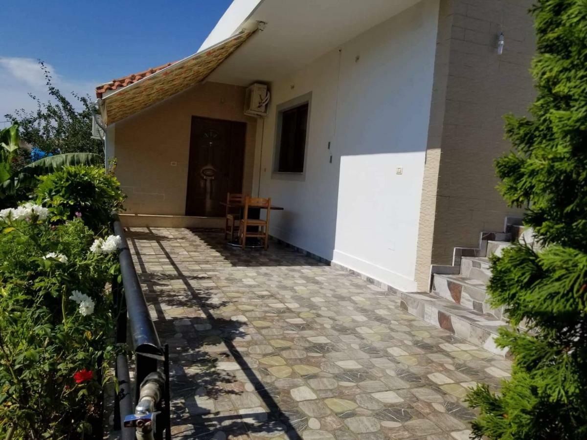 Guesthouse Aleks Ксамил Экстерьер фото
