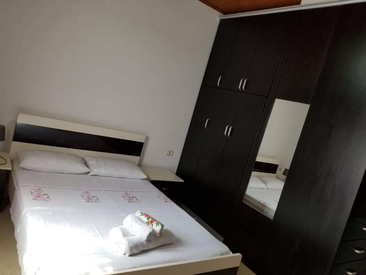 Guesthouse Aleks Ксамил Экстерьер фото