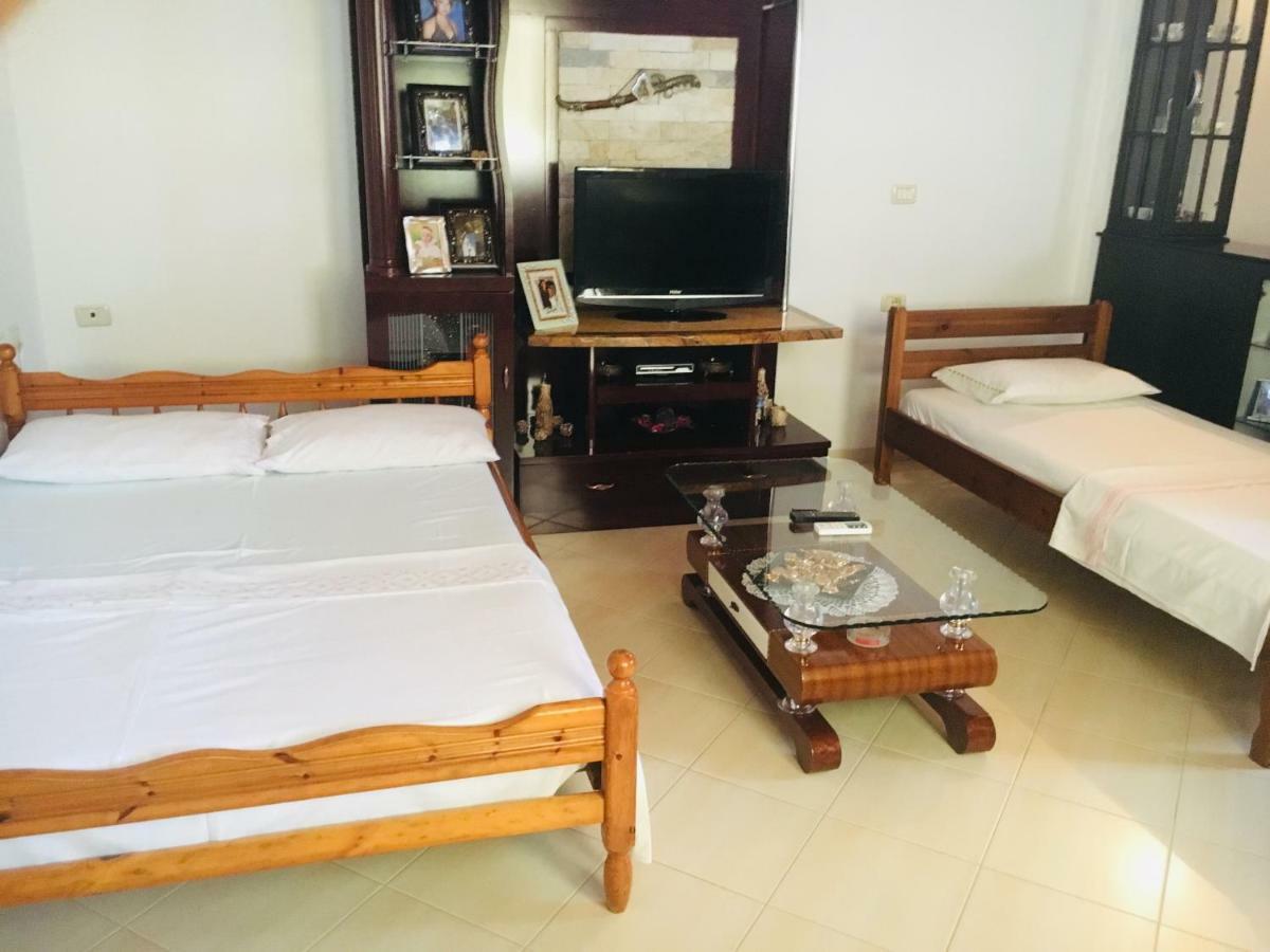 Guesthouse Aleks Ксамил Экстерьер фото