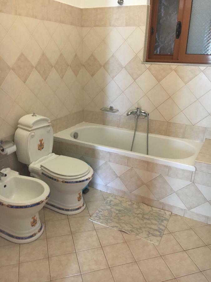 Guesthouse Aleks Ксамил Экстерьер фото